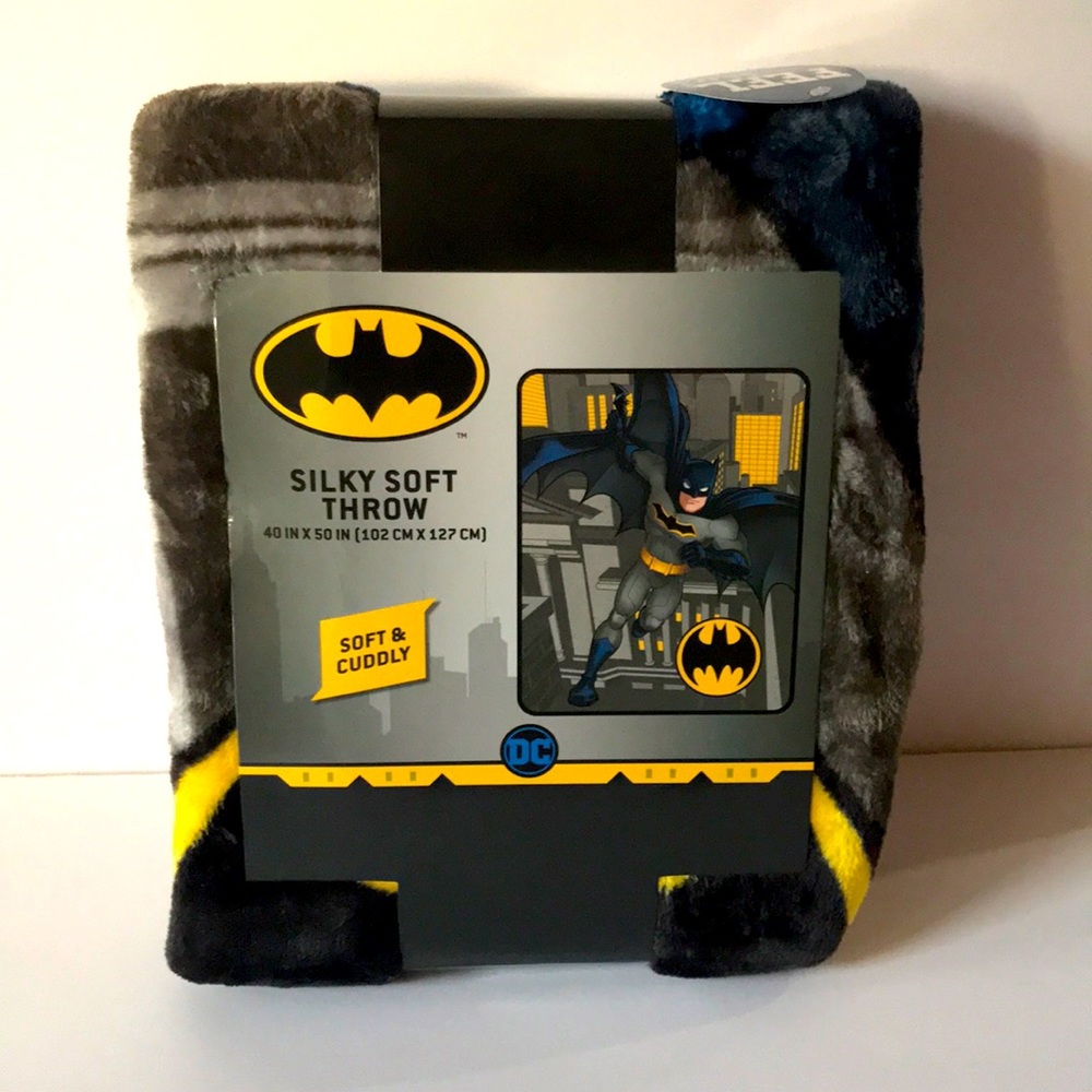 DC Batman 40x50 inch Silky Soft Throw